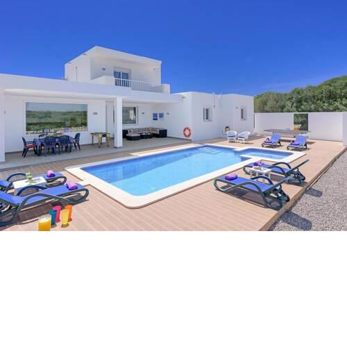 Binibequer Vell Villa Sleeps 6 with Pool Air Con and WiFi