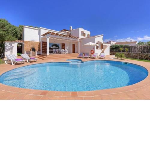 Binibequer Vell Villa Sleeps 7 with Pool Air Con and WiFi