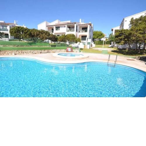 Biniforcat CB. Piscina y acceso directo a Cala.