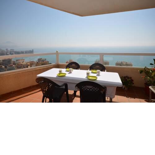 Bitacoras ref 182 ap 4 pers, 2 dormitorios, 2 baños, planta 25, aire acondicionado, wifi, piscina, 150 de la playa