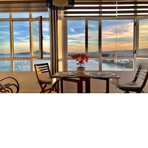 Black Sand Loft - & car rental