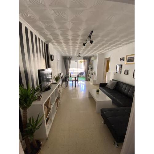 Blackwhite house