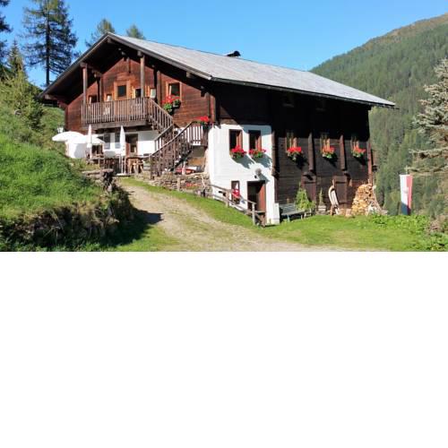 Blos Hütte 1.800m