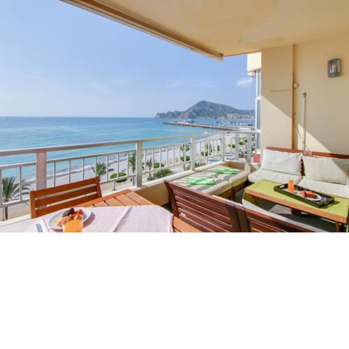 Blossom Apartment @Girasol