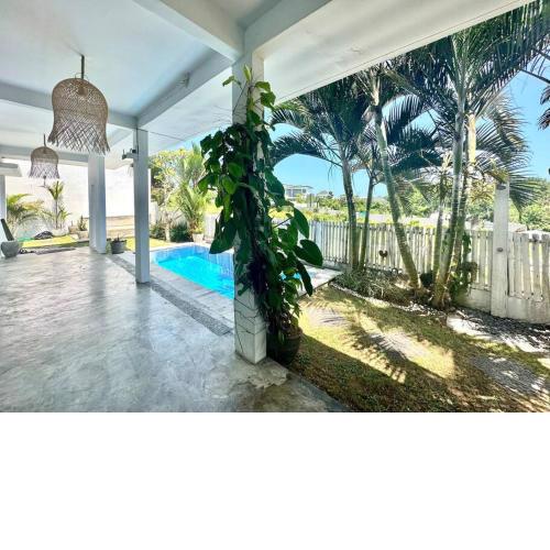 Blue Lotus Villa