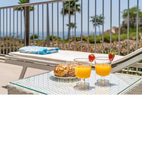 Blue Sea,Ocean views, relax and enjoy.Sport, beach