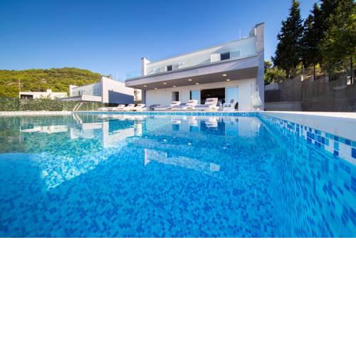 Blue Villas