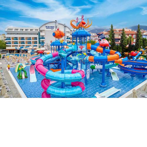 Blue Wave Suite Hotel