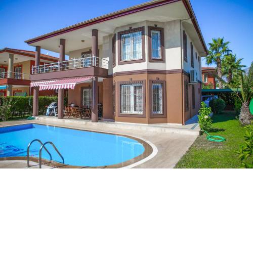 Blumarine Villa