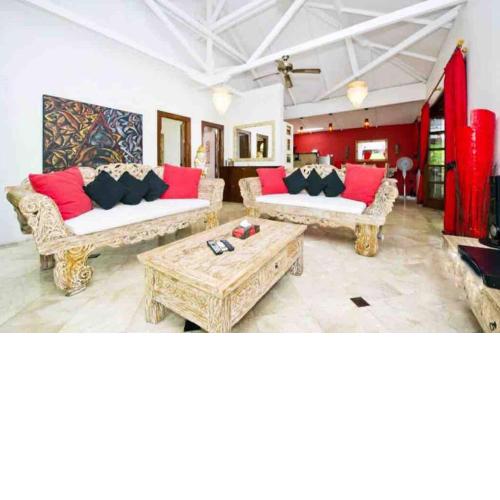 Bohemia 3 bedroom Villa