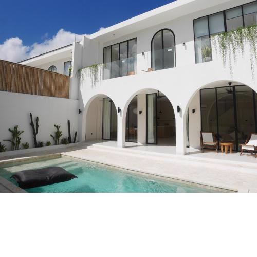 Boho Chic Mediteranean 2 BR Villa Canggu