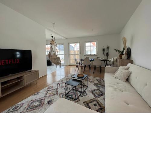 Boholounge/ viel Platz, großer Balkon, STELLPLATZ