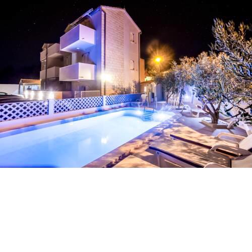 Bol apartments with pool