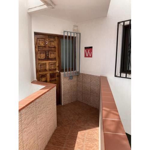 Bonanza Apt 2