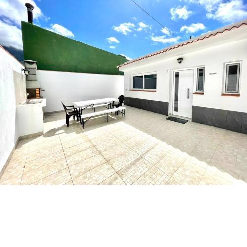 Bonita casa 1, Wifi, AC, BBQ y Vista a la montaña en Frontera