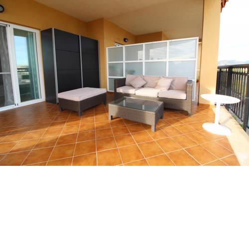 Bonito apartamento con gran terraza en Canet