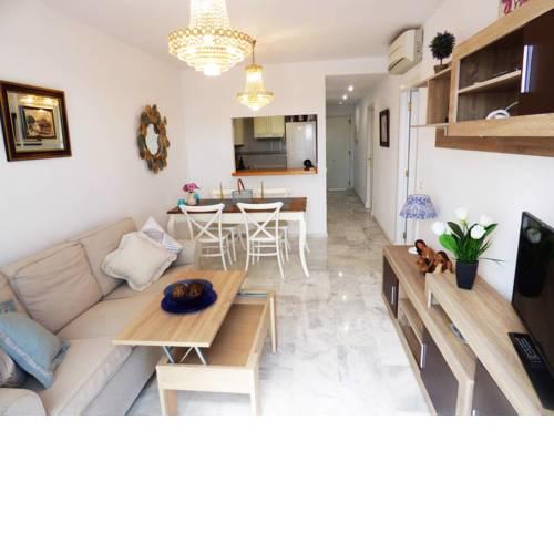 Bonito Apartamento con parking privado y piscina en casares