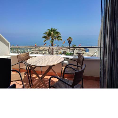 BONITO APARTAMENTO DE PLAYA