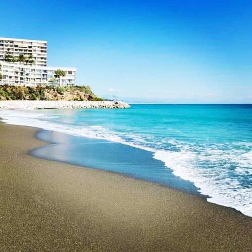 Bonito apartamento playa bajondillo