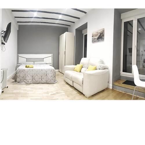 Bonito estudio en la playa de San Sebastián