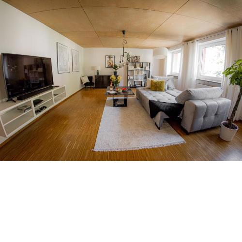 BONNYSTAY I Design 100qm l Zentral I 4 Personen l Garage l Netflix