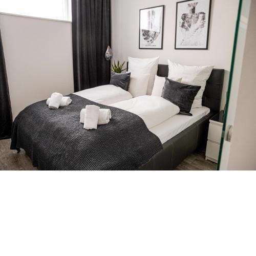 ☆BONNYSTAY: Modern l Zentral l Work Space l Netflix & High-Speed WLAN