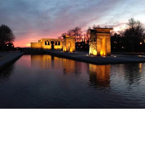 BOOKINGHAM ★Apartaments & Suites
