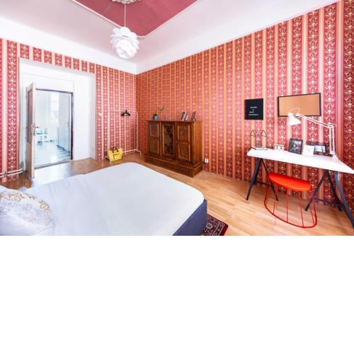 Boris Apartment's Zizkov Experience