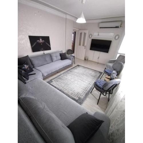 bornova Ege Üniversitesi ve Hastanesine yakın,SADECE AİLEYE, KLİMA, 3+1/close to Bornova Ege University and Hospital, FAMILY ONLY, AIR CONDITIONING, 3+1/