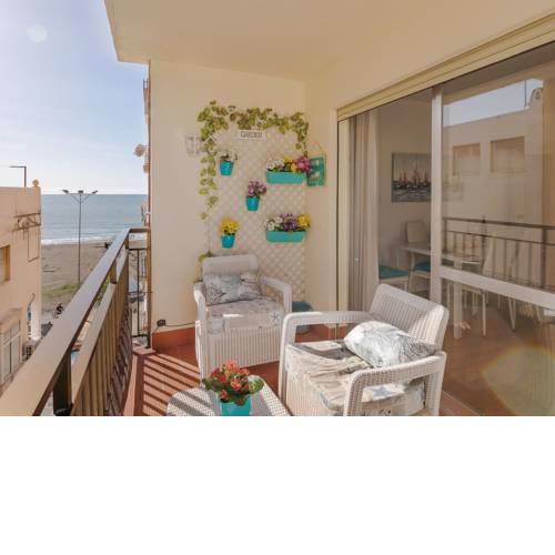 Boutique Apartment in Rincon de la Victoria with Terrace