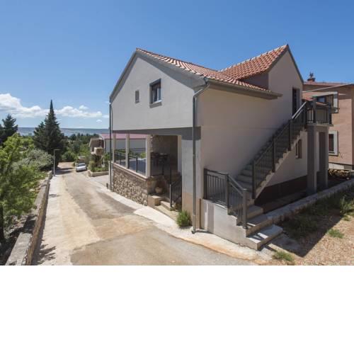 Boutique Apartment in Starigrad with Terrace