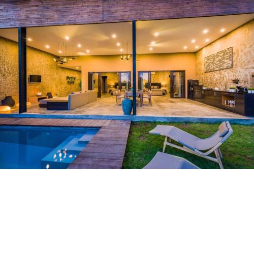 Boutique Luxury 2BR Villa with pool