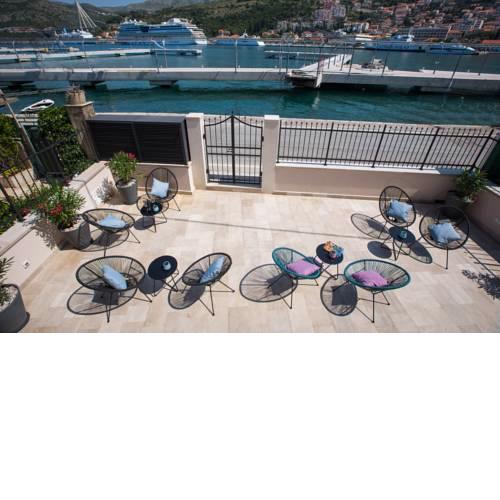 Bova Luxury Rooms