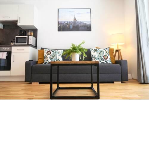 Brand New Central Industrial Style Flat + Netflix!