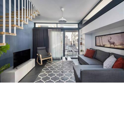 Brand New Central Modern Loft Smart Design! #144