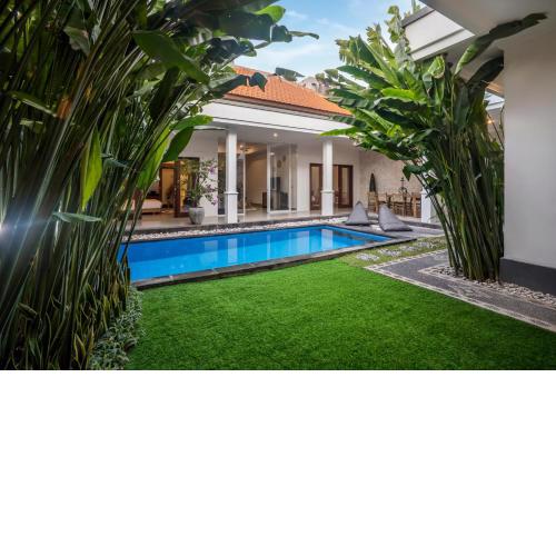 BRAND NEW Villa Samira, 5mn to Seminyak