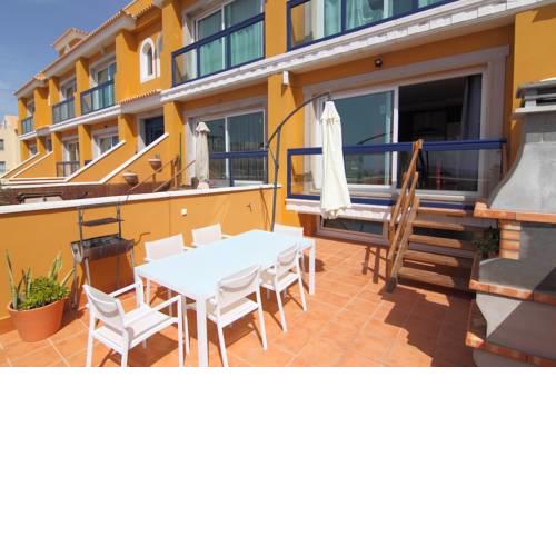 Bravo Apartments Cotillo