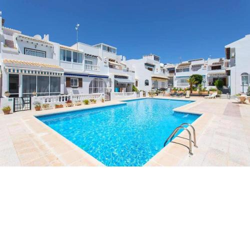 Bravo Ciudad Quesada by Villas&You