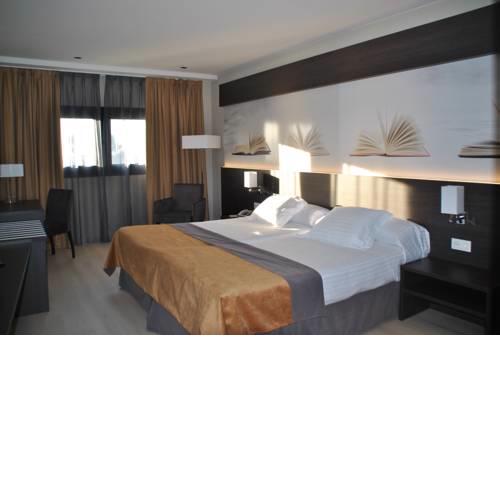 Brea's Hotel