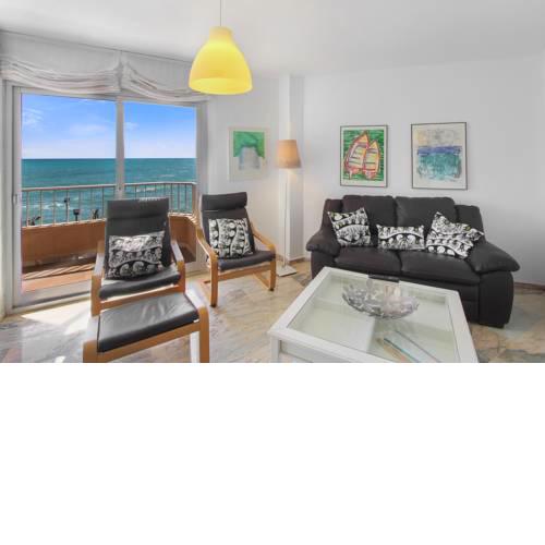 Breathtaking Apartment in Fuengirola
