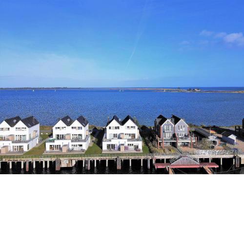 BRIGANTINE 33 by Seeblick Ferien
