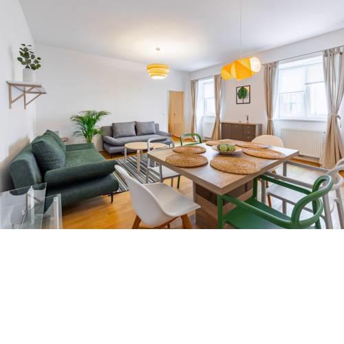 Bright and cozy apartment next to Mariahilferstraße