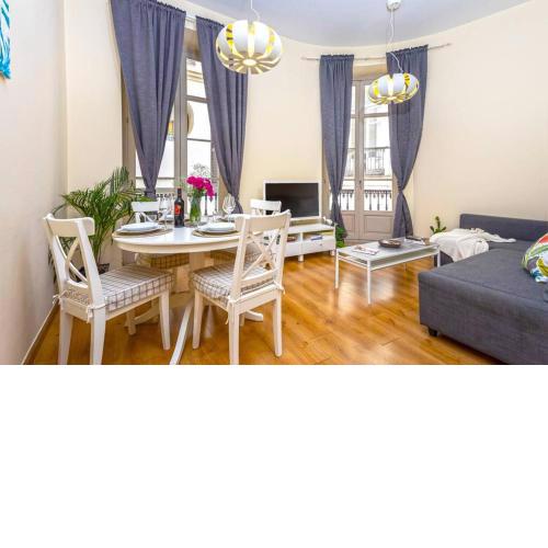 Bright & Cosy Historic Heart of Malaga AA WIFI
