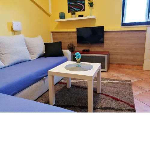 Bright & Cozy Pula