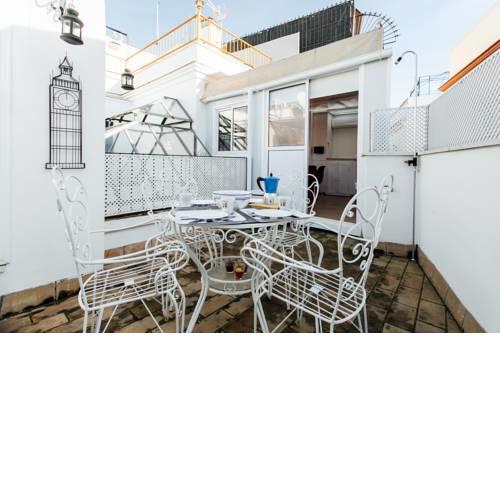 Bright Duplex W/ Terrace