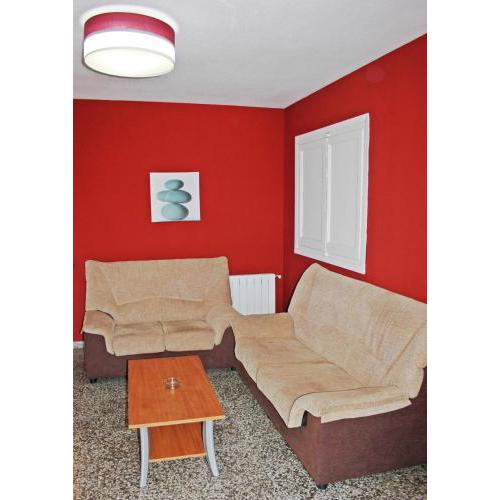 Bright flat close becah &Spacious sunny terrace