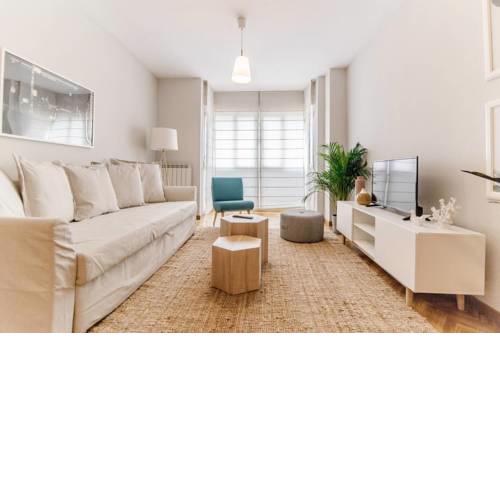BRIGHT FLAT Parking/Wanda Metropolitano/ Airport