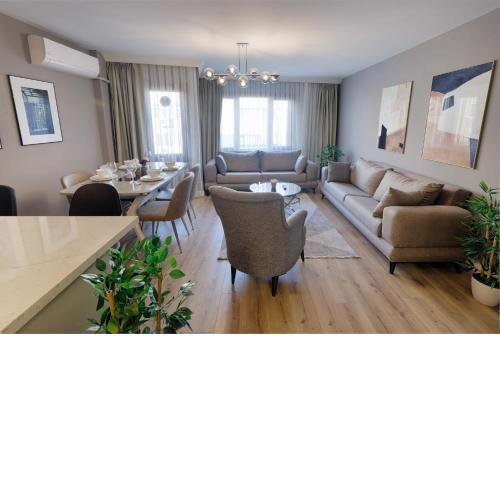 Bright Gorgeous 2BR Apartment in Ortakoy Close To Bosphorus