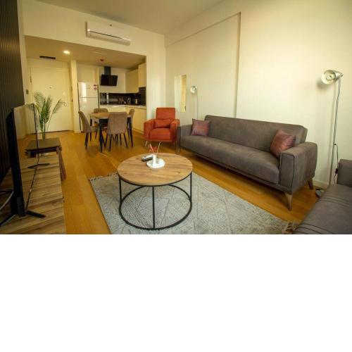 Bright & luxurious 1BDR Apartment in the G Tower