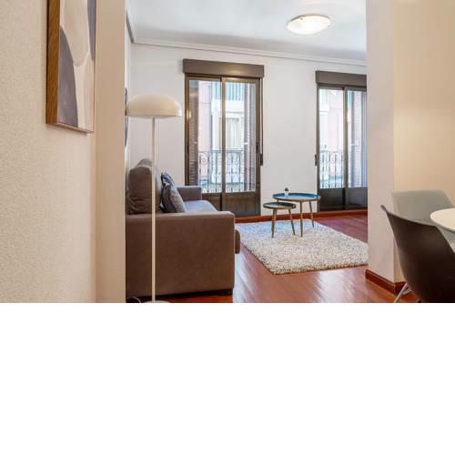 Bright &Modern 1Bed Apt,Sleeps 3 nr La Latina